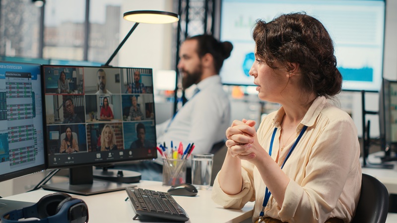 Visioconférence : comment regarder enfin votre interlocuteur dans les yeux